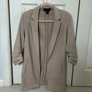 Women’s Blazer- oatmeal color- size XS- pockets - never worn
